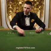 Salon Privé Baccarat K Game Card